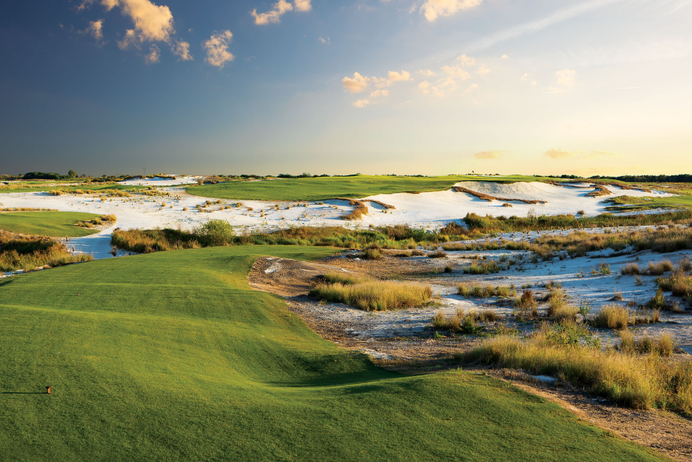 Hole 5 on Streamsong Black at Streamsong Resort (Streamsong, Florida)